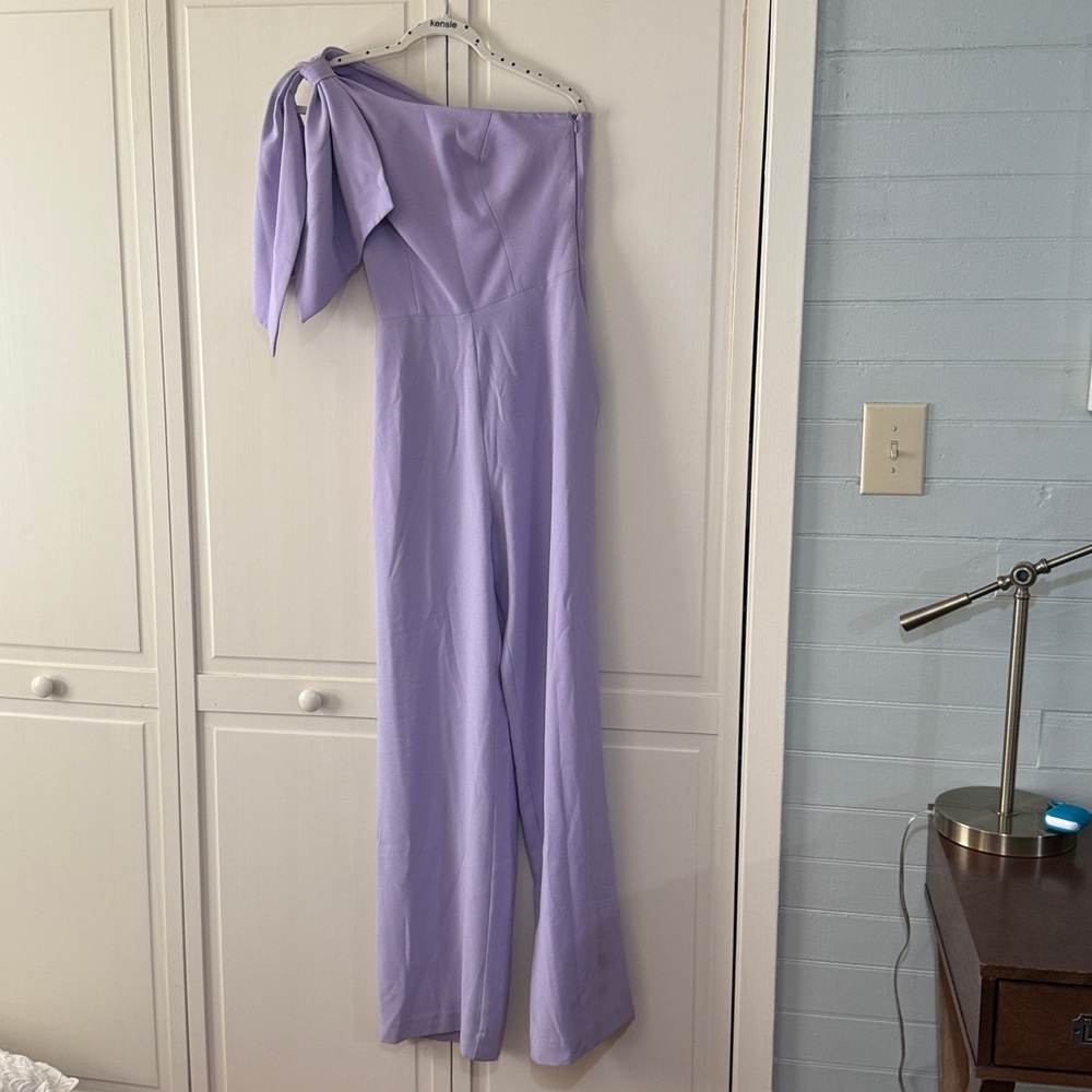 Dress the Population Lilac One-Shoulder Jumpsuit - Picture 3 of 4